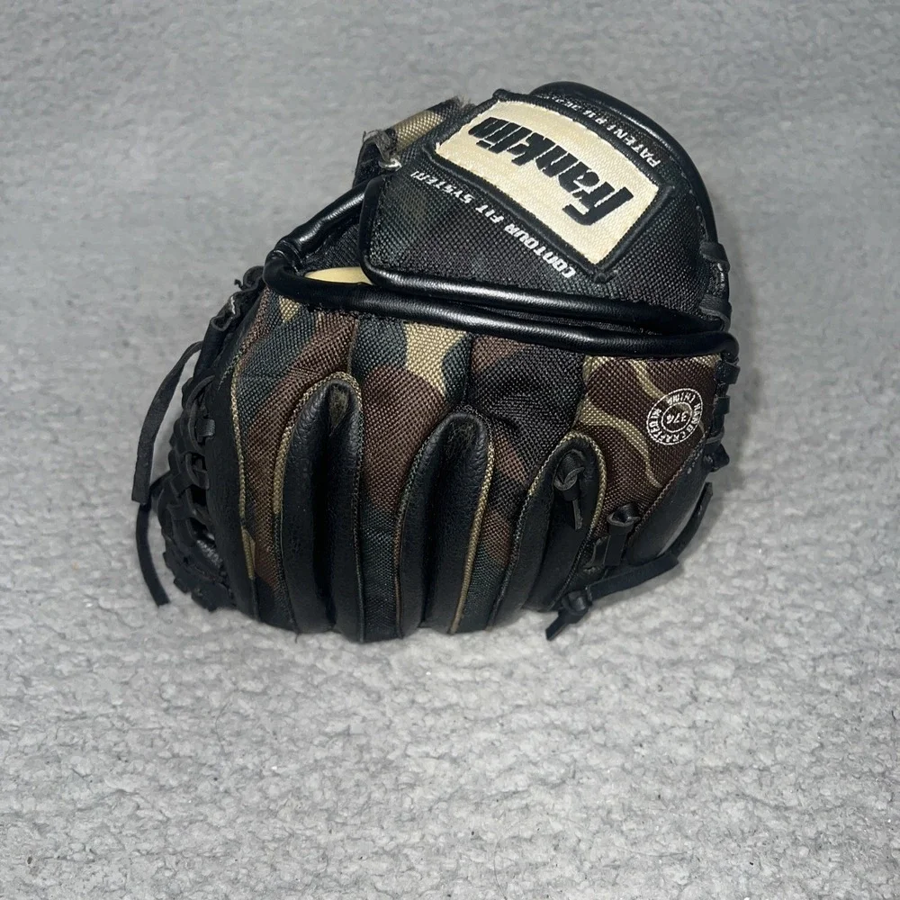 Franklin Baseball Glove 9